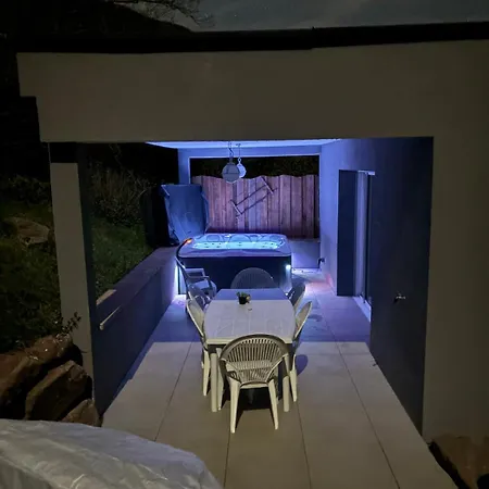 Avec Prive, Calme 4 A 6 Pers 2 Chambres, Terrasse Et Bbq * Luvigny